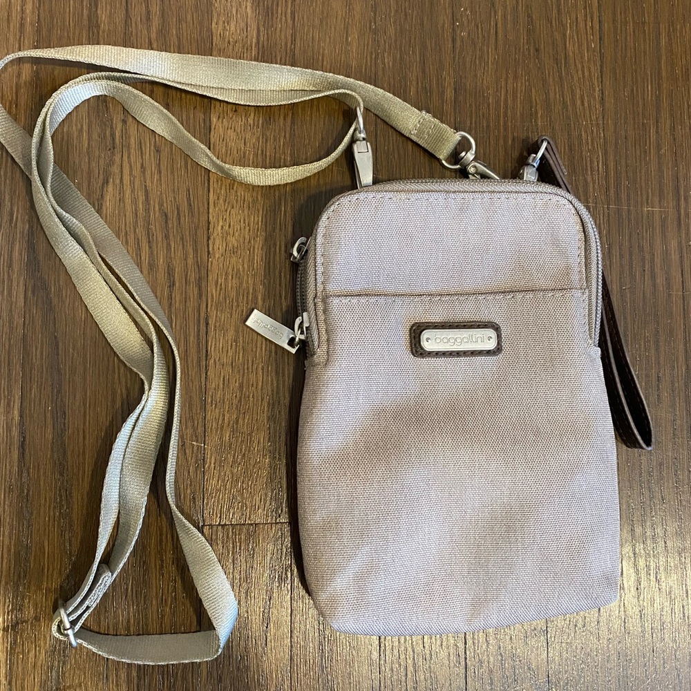 Baggallini Crossbody Bag